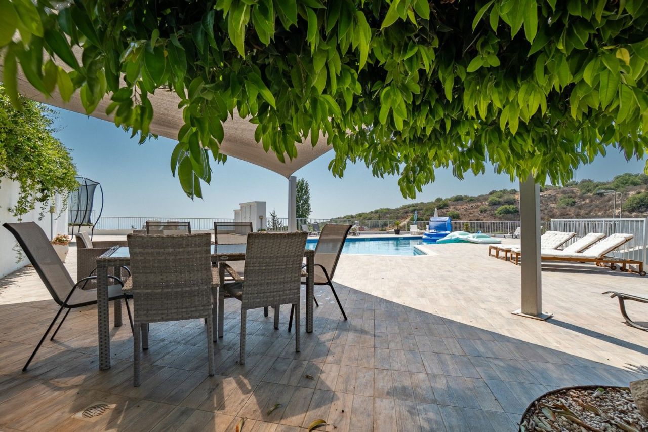 Вилла в Пафосе, Кипр, 210 м² - фото 2