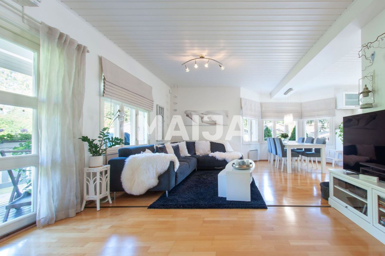 Дом в Вантаа, Финляндия, 152.5 м² - фото 1