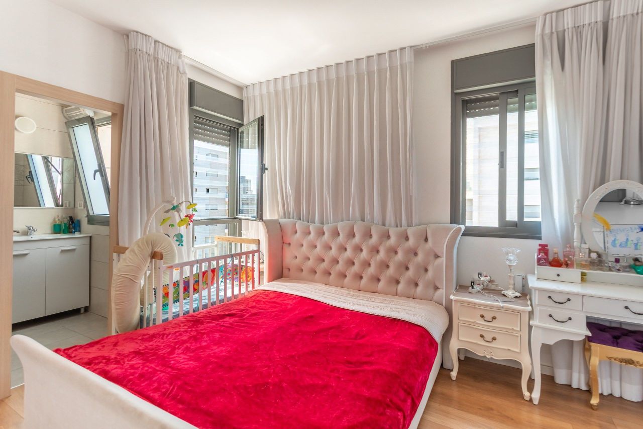 Квартира в Ришон-ле-Ционе, Израиль, 133 м² - фото 7