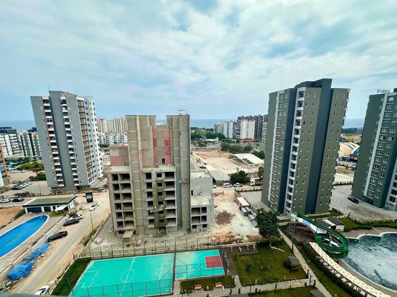 Квартира в Мерсине, Турция, 95 м² - фото 1