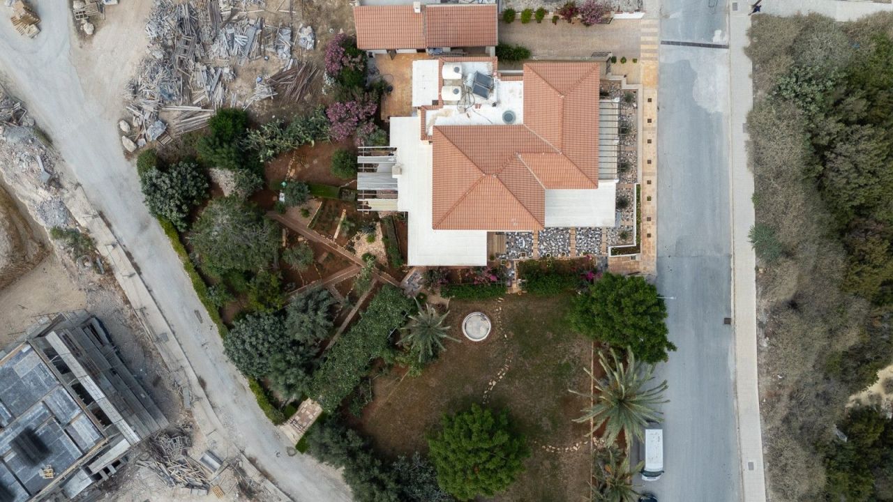 Вилла в Пафосе, Кипр, 220 м² - фото 4