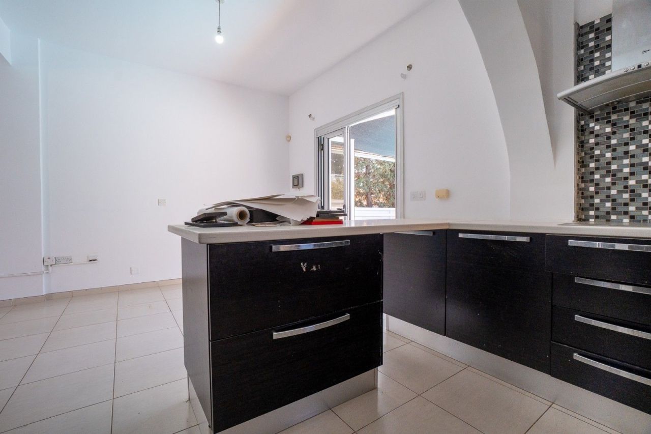 Вилла в Пафосе, Кипр, 129 м² - фото 8