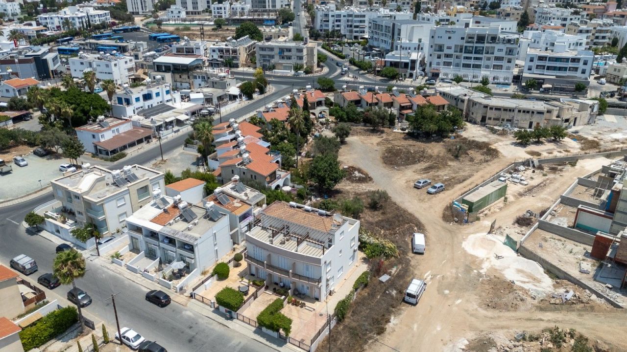 Таунхаус в Пафосе, Кипр, 220 м² - фото 13