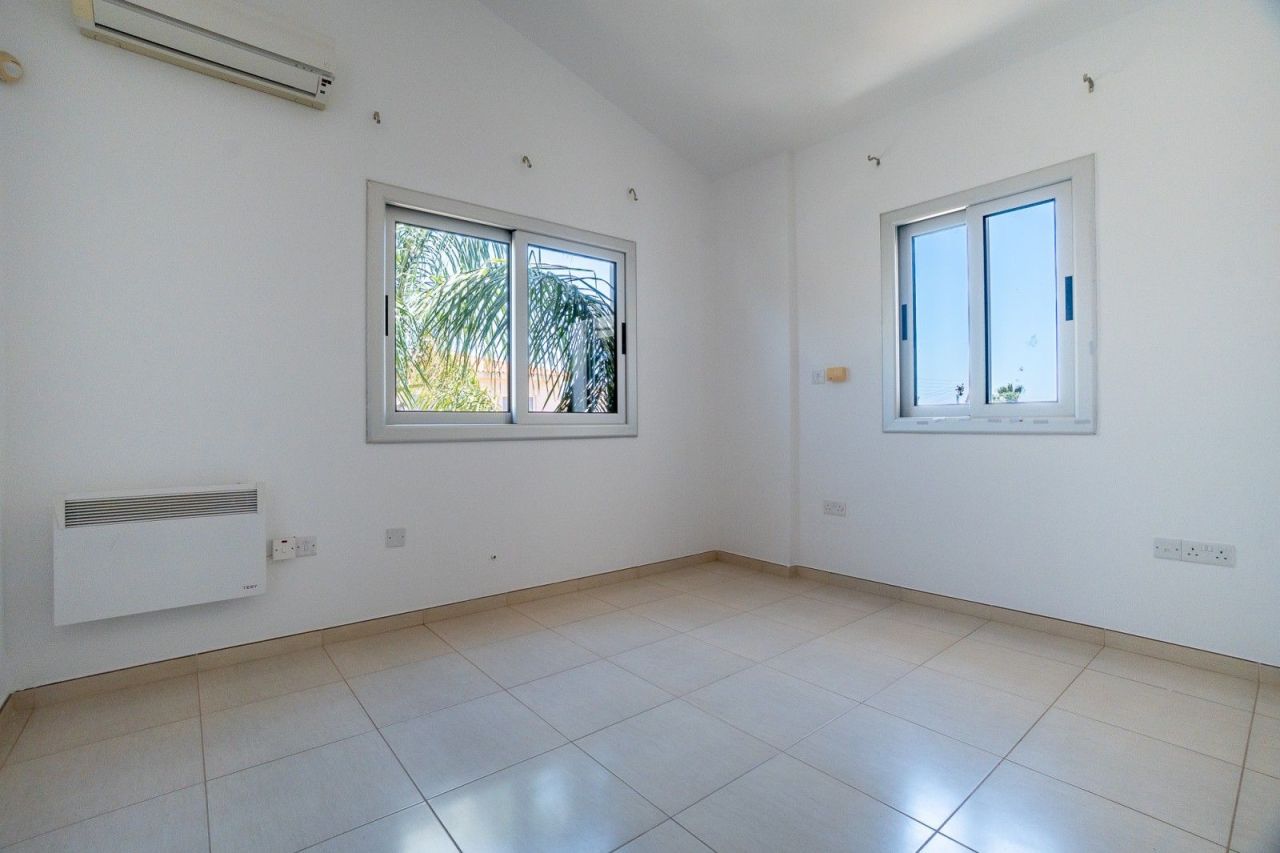 Вилла в Пафосе, Кипр, 129 м² - фото 17