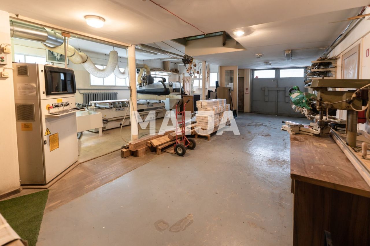 Офис в Пиньки, Латвия, 1 358 м² - фото 7