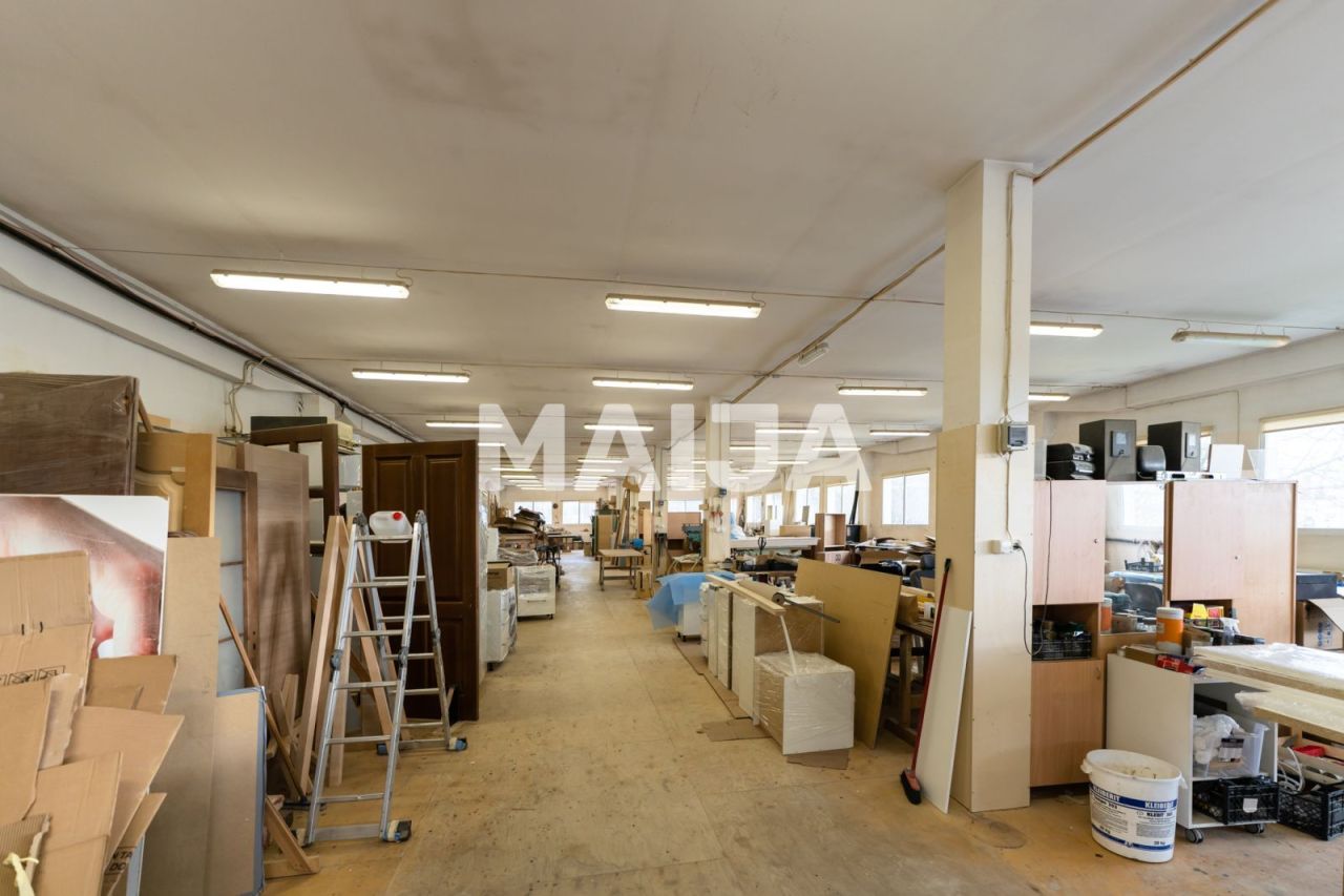 Офис в Пиньки, Латвия, 1 358 м² - фото 8