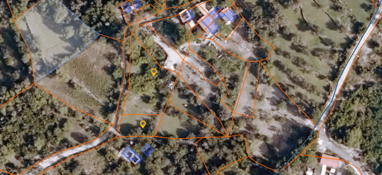 Земля в Херцег-Нови, Черногория, 1 374 м² - фото 1