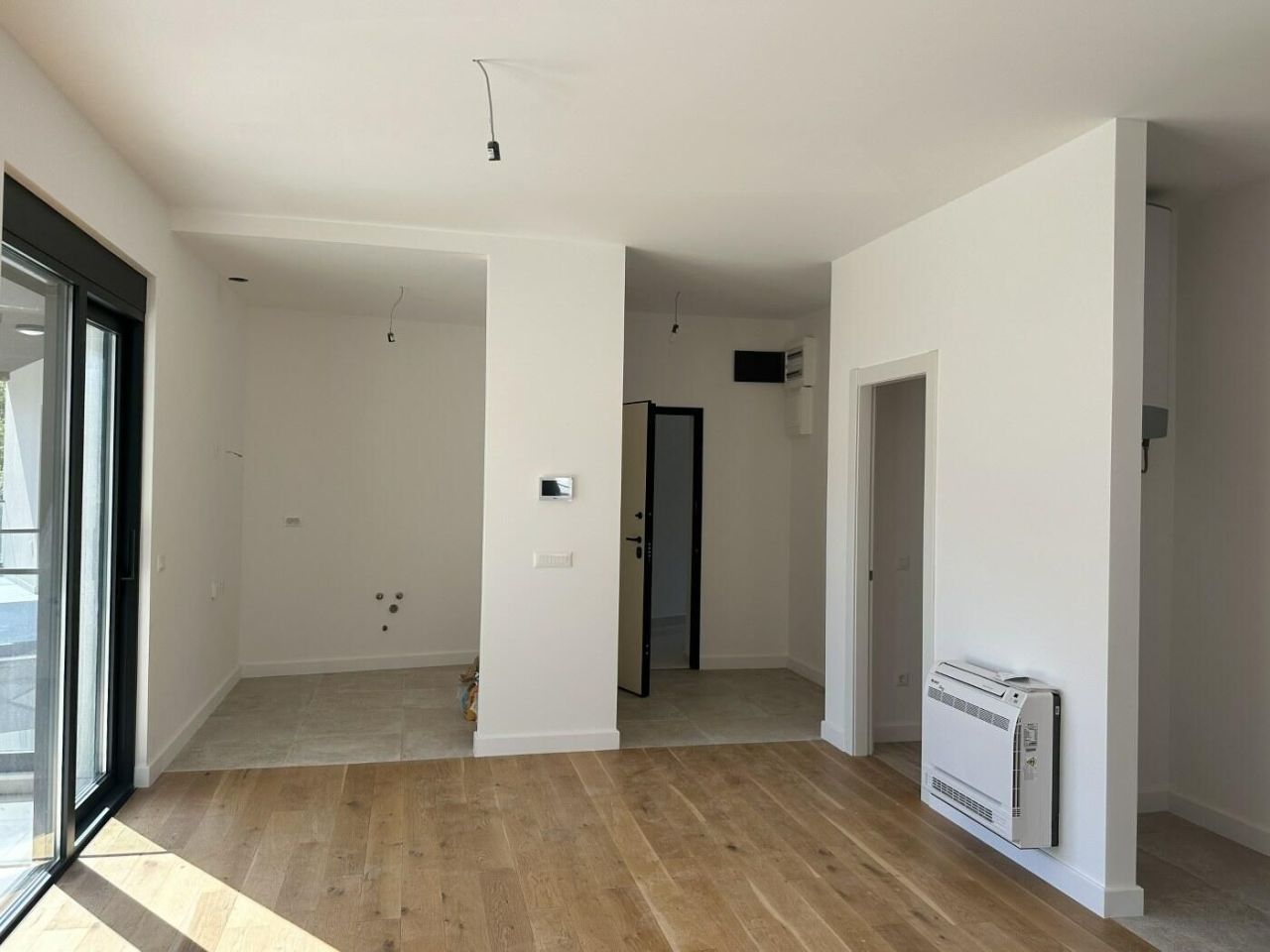 Квартира в Доброте, Черногория, 76 м² - фото 13