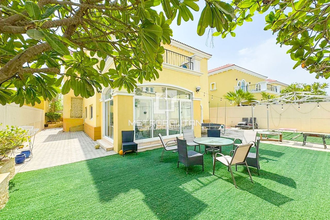 Вилла в Дубае, ОАЭ, 507 м² - фото 1