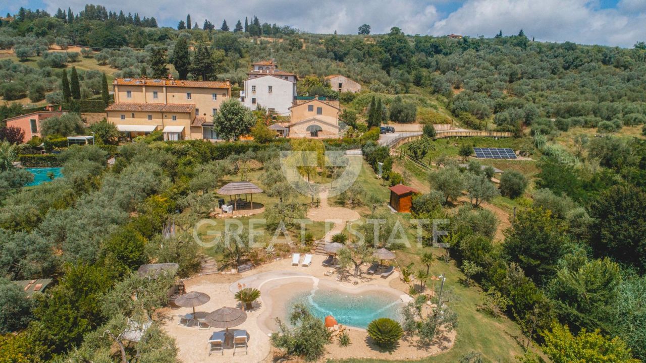 Дом Barberino Tavarnelle, Италия, 156.25 м² - фото 1