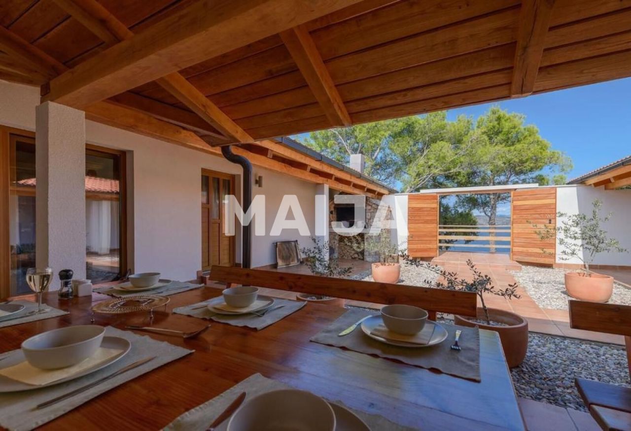 Вилла в Сплите, Хорватия, 308 м² - фото 16