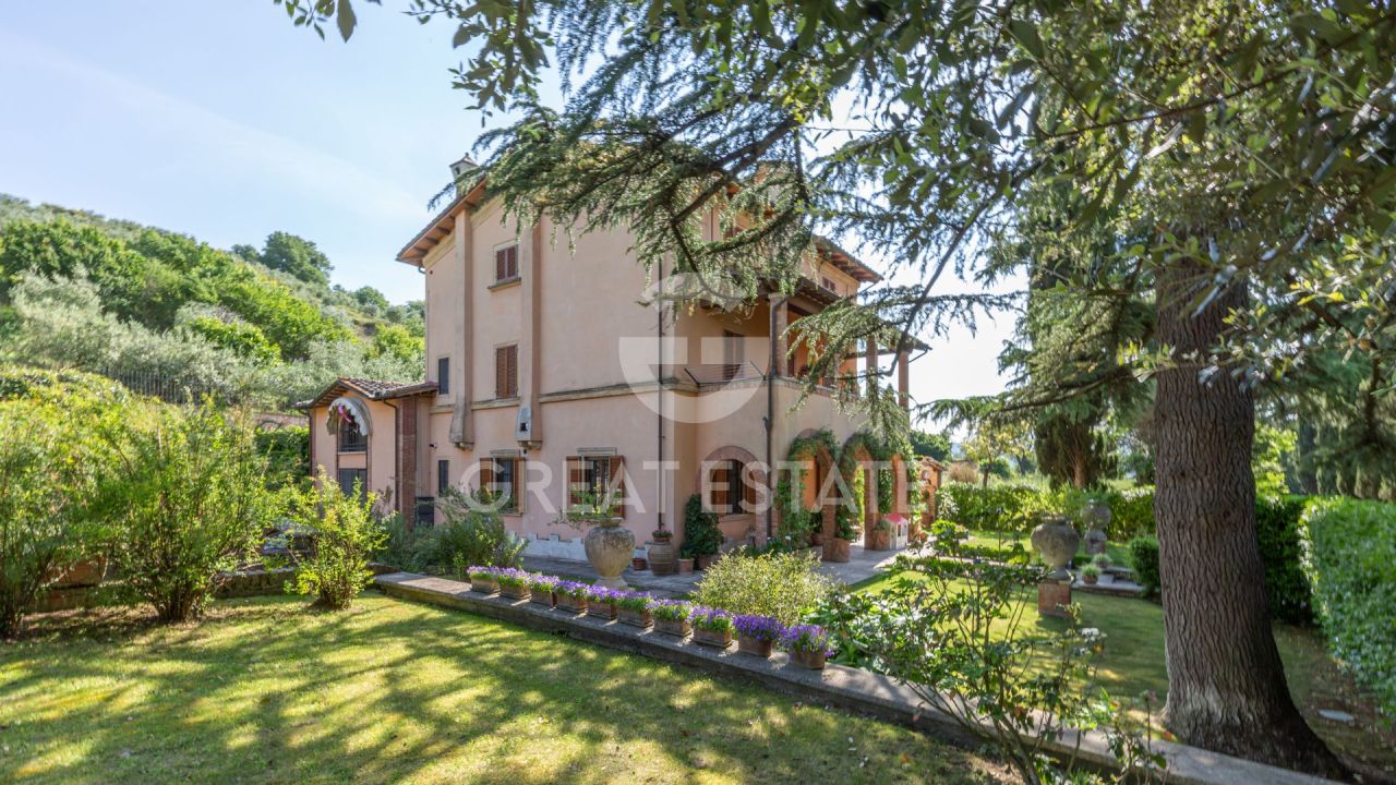 Дом в Четоне, Италия, 489.1 м² - фото 3