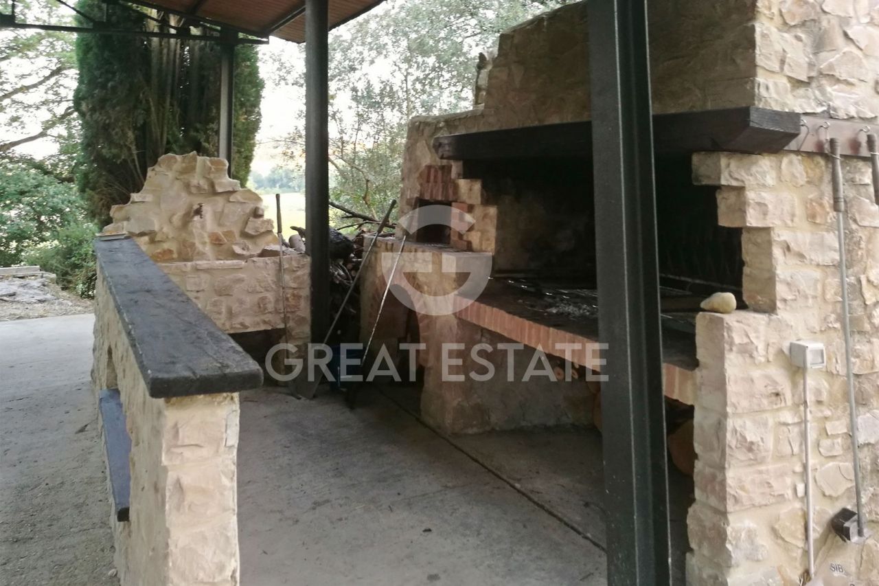 Дом в Монте-Кастелло-ди-Вибио, Италия, 918 м² - фото 6