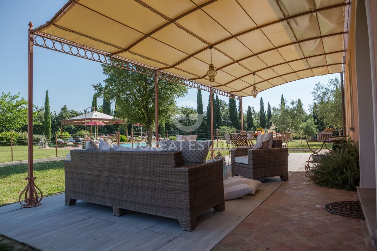 Вилла в Лаятико, Италия, 411.5 м² - фото 7