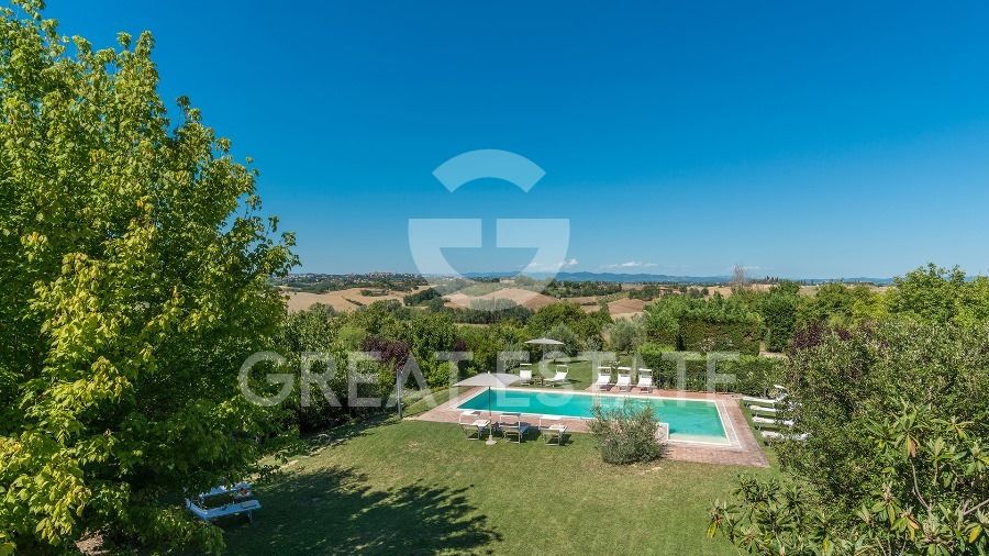 Дом в Сиене, Италия, 547.7 м² - фото 8