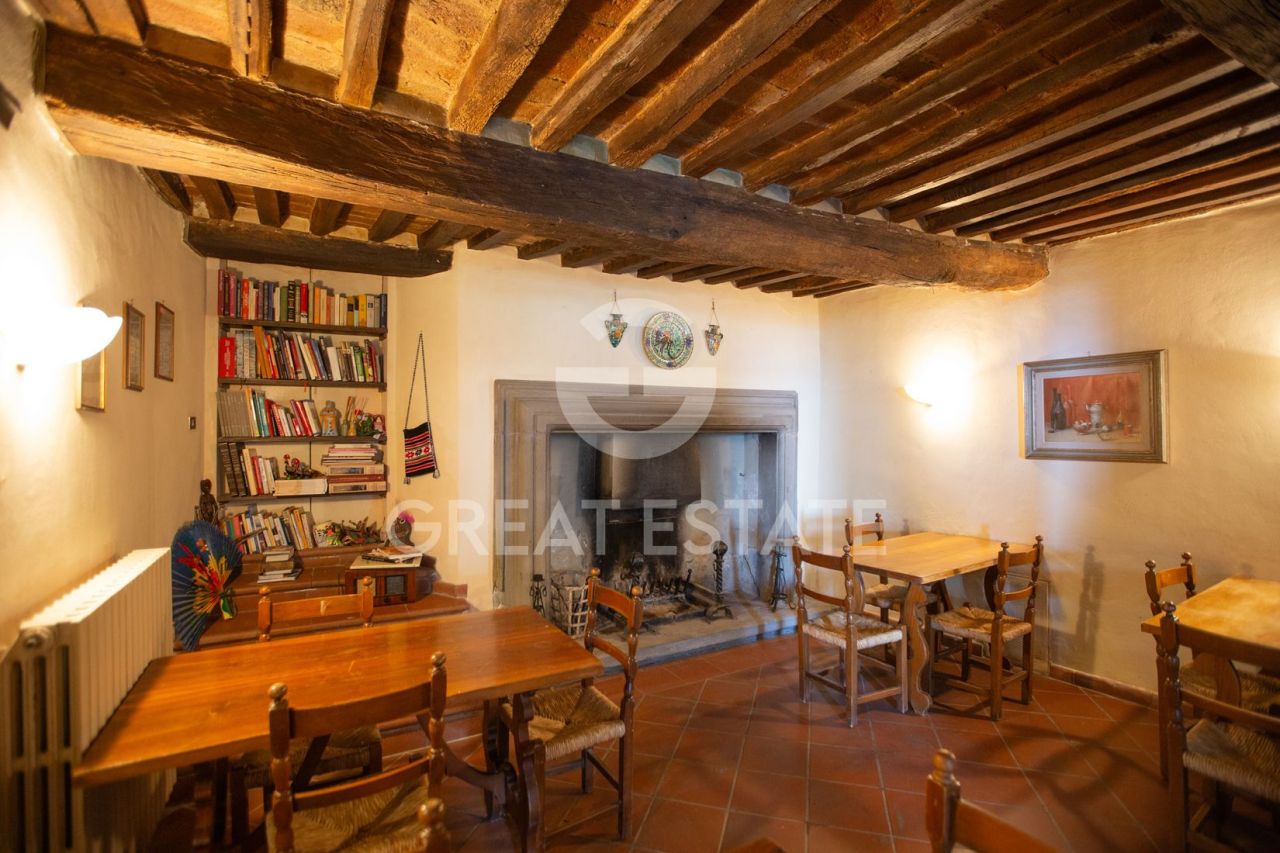 Дом в Пассиньяно-суль-Тразимено, Италия, 1 350 м² - фото 9