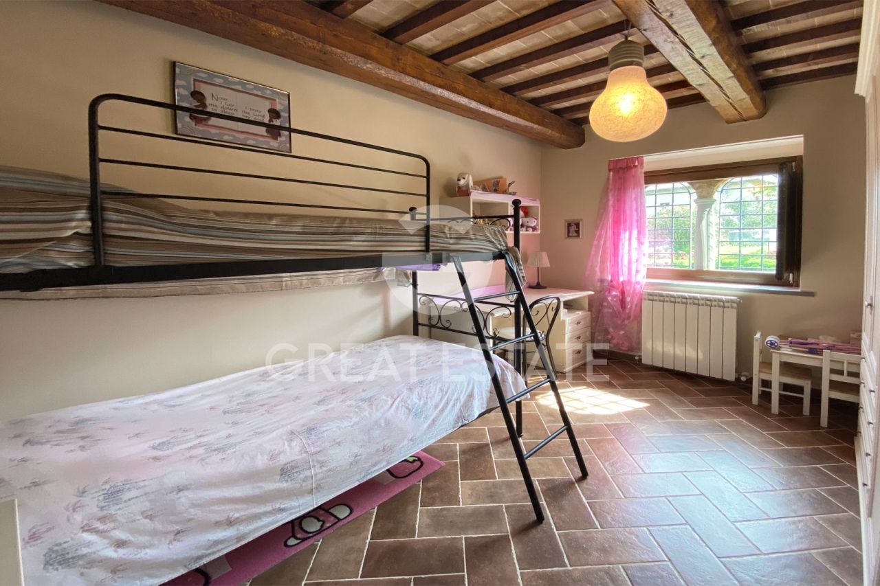 Апартаменты в Кастильоне-дель-Лаго, Италия, 100 м² - фото 12