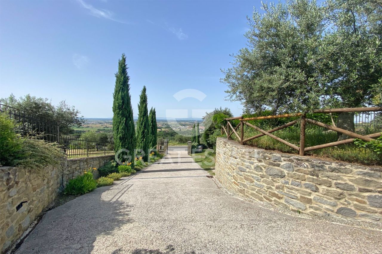 Дом в Кортоне, Италия, 212.35 м² - фото 16