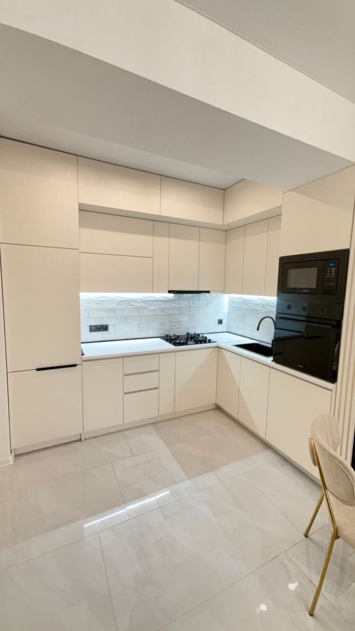 Квартира в Тбилиси, Грузия, 83 м² - фото 3