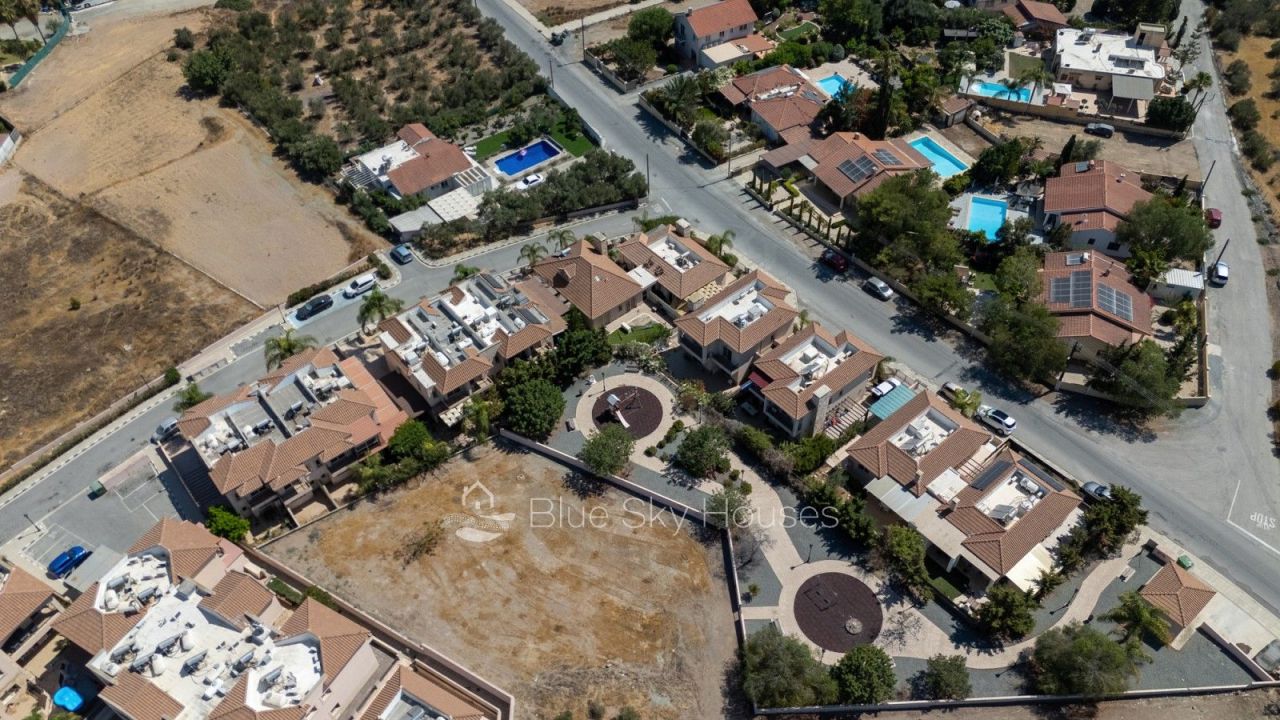 Таунхаус в Лимасоле, Кипр, 151 м² - фото 16