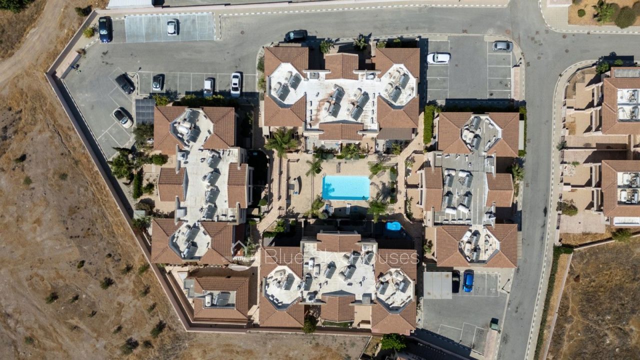 Таунхаус в Лимасоле, Кипр, 151 м² - фото 17