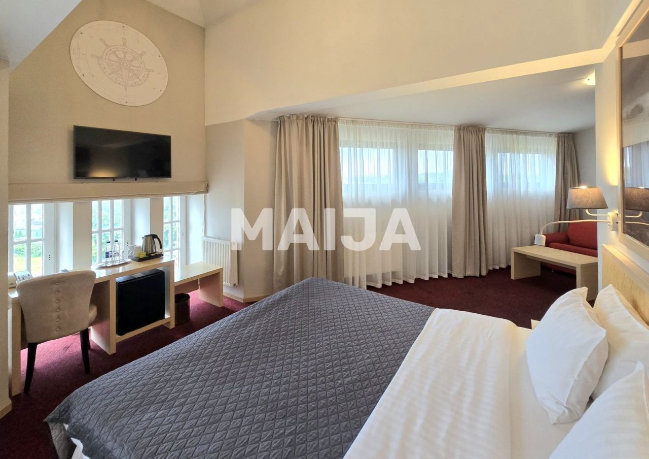 Отель, гостиница в Лиепае, Латвия, 2 215 м² - фото 15