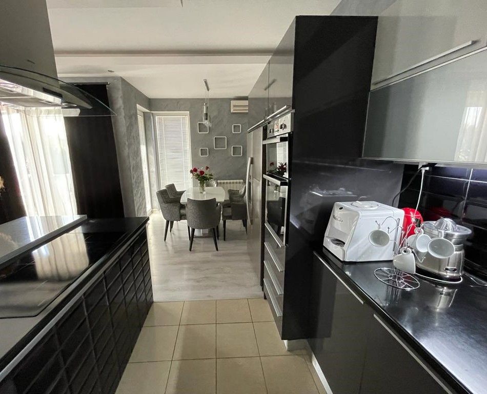 Вилла в Белграде, Сербия, 342 м² - фото 14