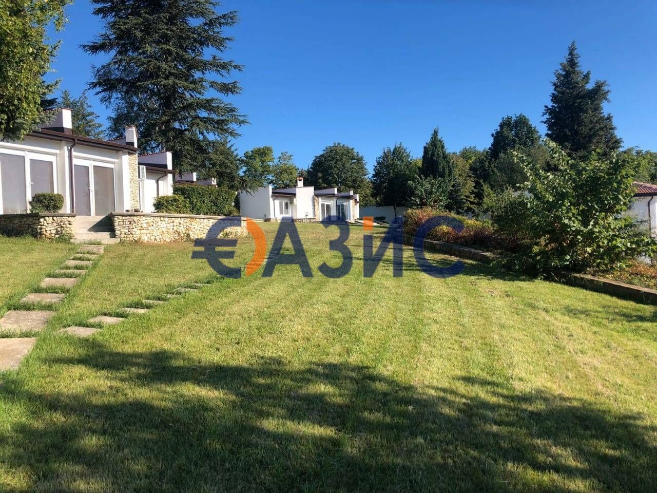 Отель, гостиница в Оброчиште, Болгария, 2 564 м² - фото 3