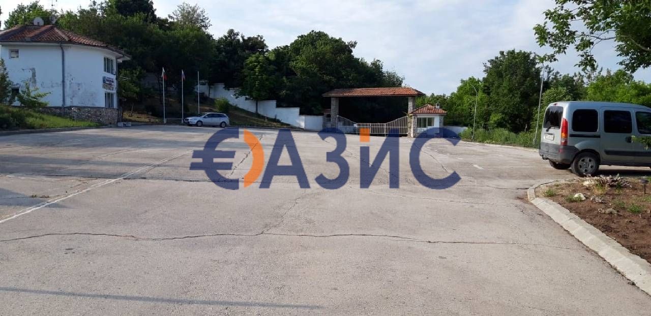 Отель, гостиница в Оброчиште, Болгария, 2 564 м² - фото 6