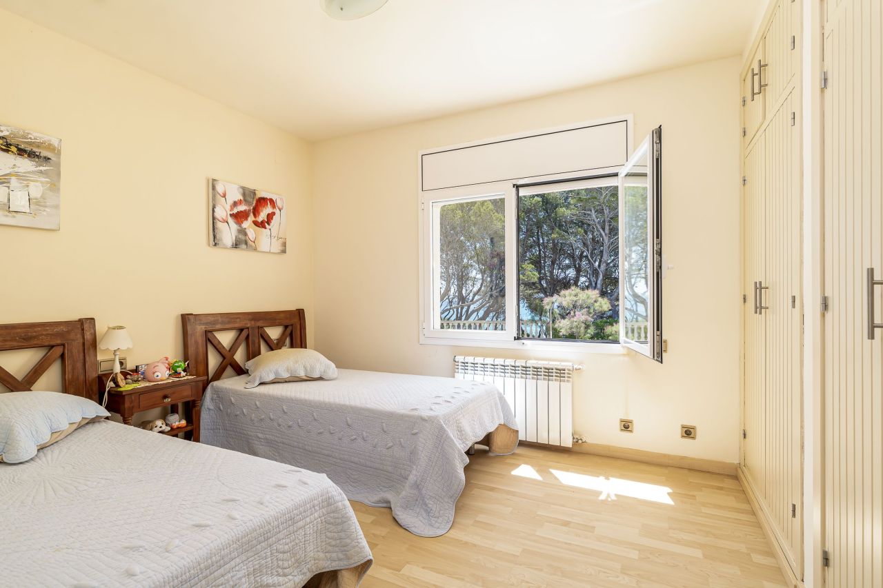 Вилла в Л'Амеллья-де-Мар, Испания, 354 м² - фото 17