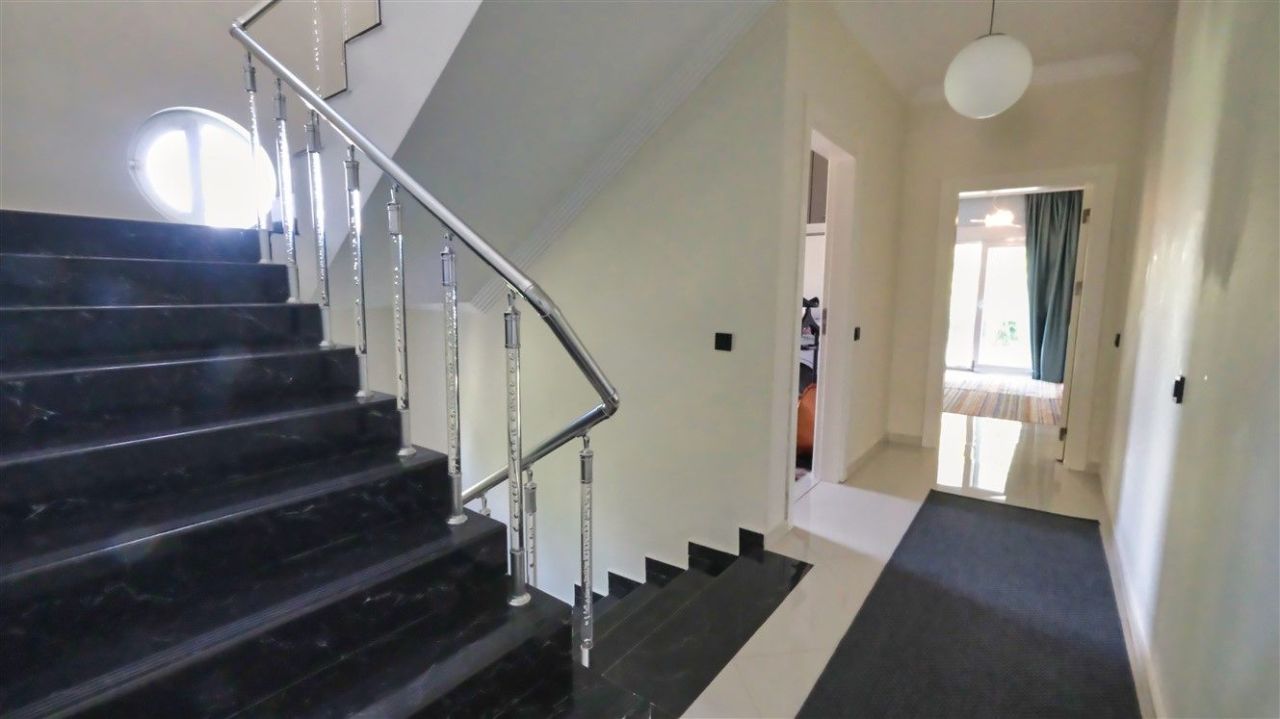 Вилла в Анталии, Турция, 450 м² - фото 3