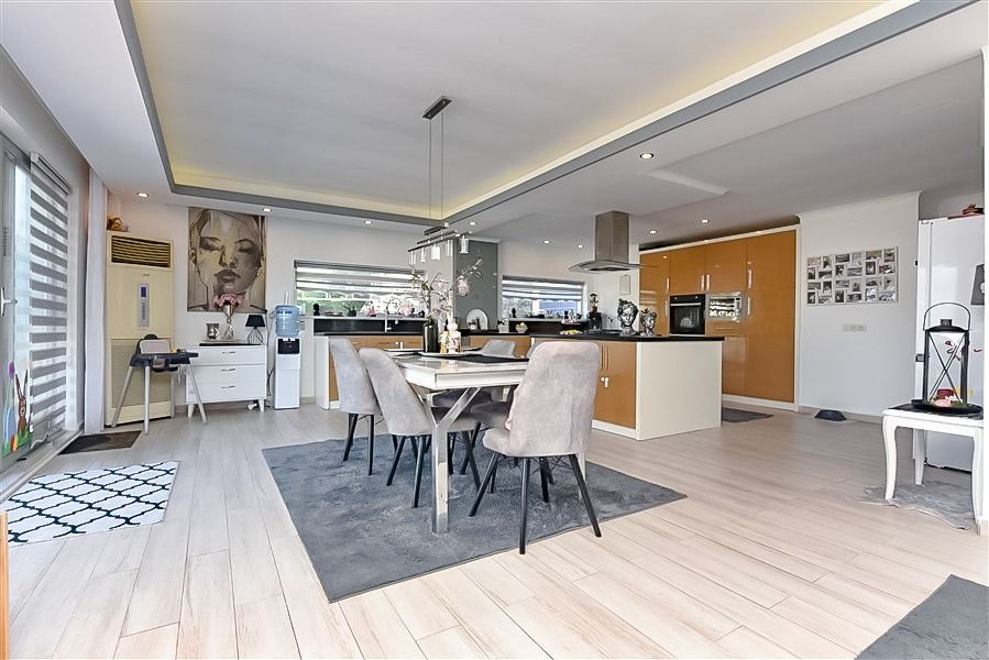 Вилла в Алании, Турция, 292 м² - фото 7