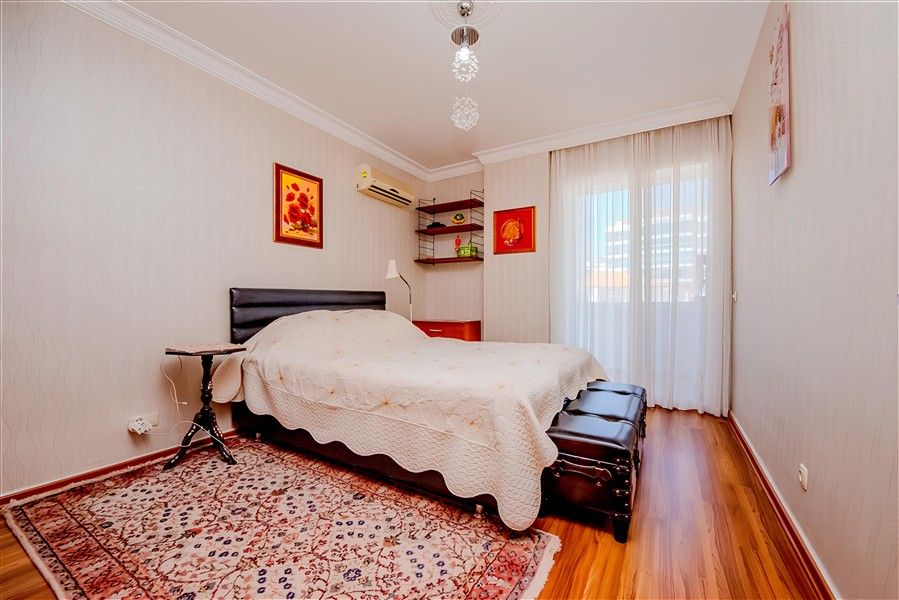 Квартира в Алании, Турция, 250 м² - фото 14
