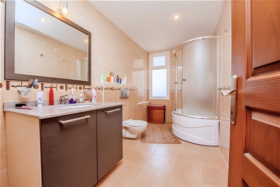 Квартира в Алании, Турция, 250 м² - фото 15