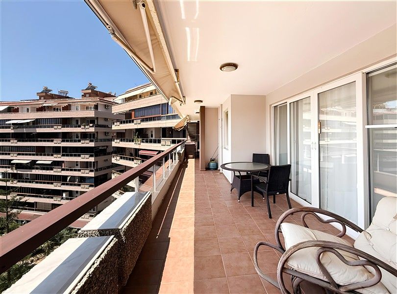 Квартира в Алании, Турция, 250 м² - фото 17