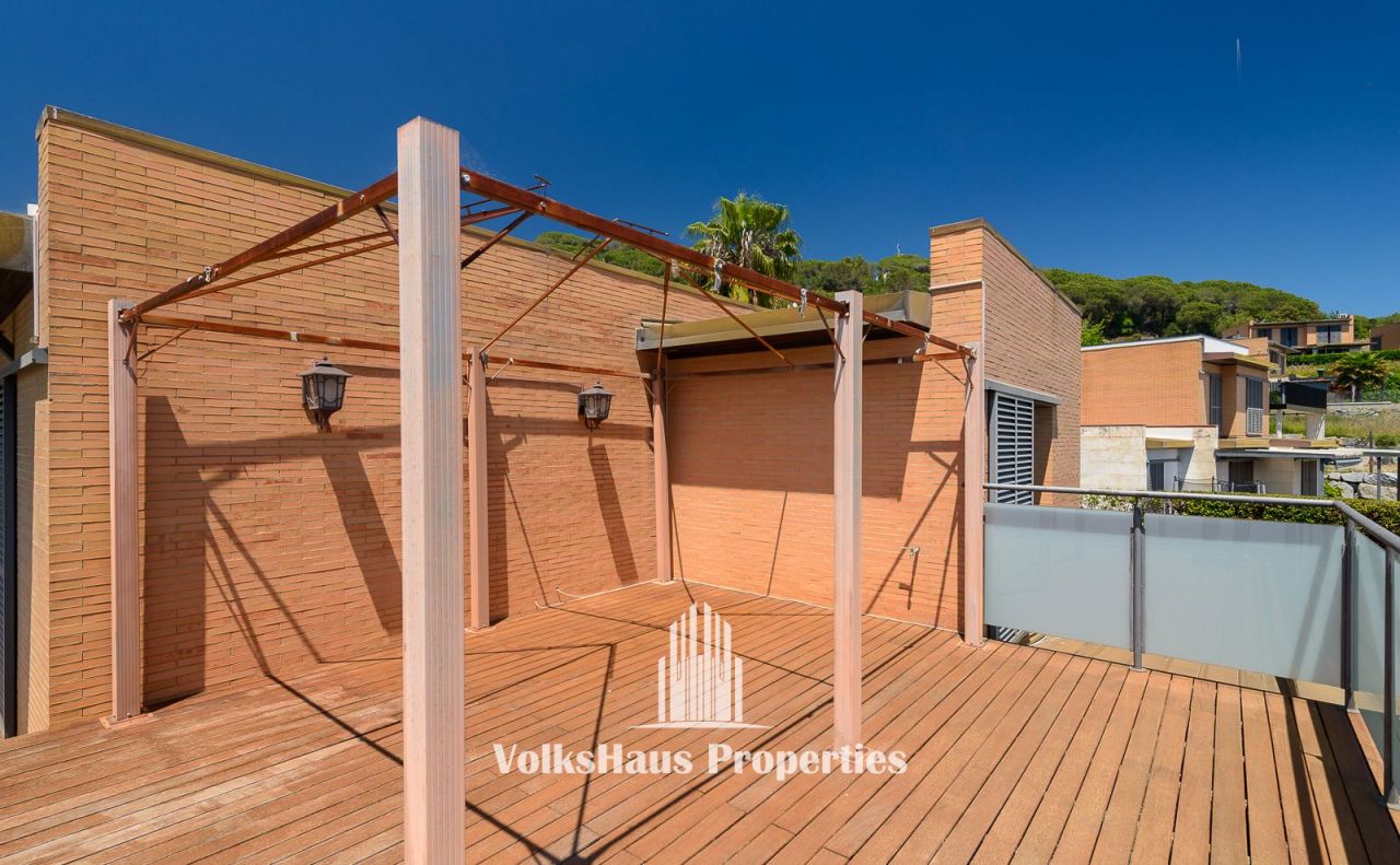 Дом в Сант-Андреу, Испания, 244 м² - фото 18