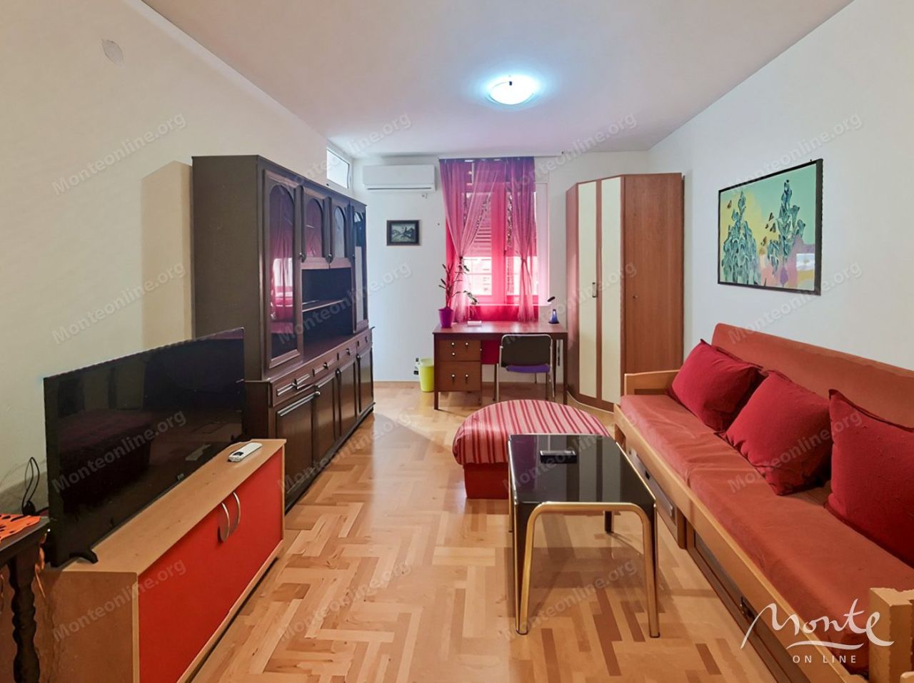 Квартира в Будве, Черногория, 47 м² - фото 1