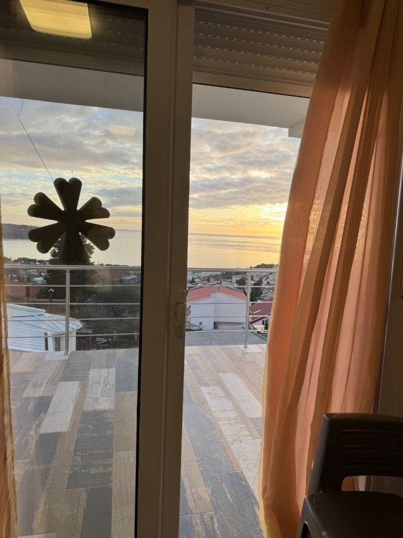 Квартира в Баре, Черногория, 52 м² - фото 2