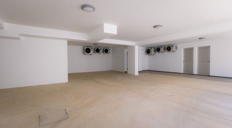 Коммерческая недвижимость в Лимасоле, Кипр, 795 м² - фото 18
