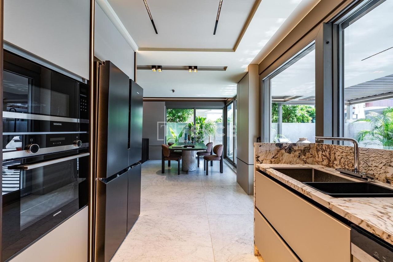 Вилла в Анталии, Турция, 330 м² - фото 14