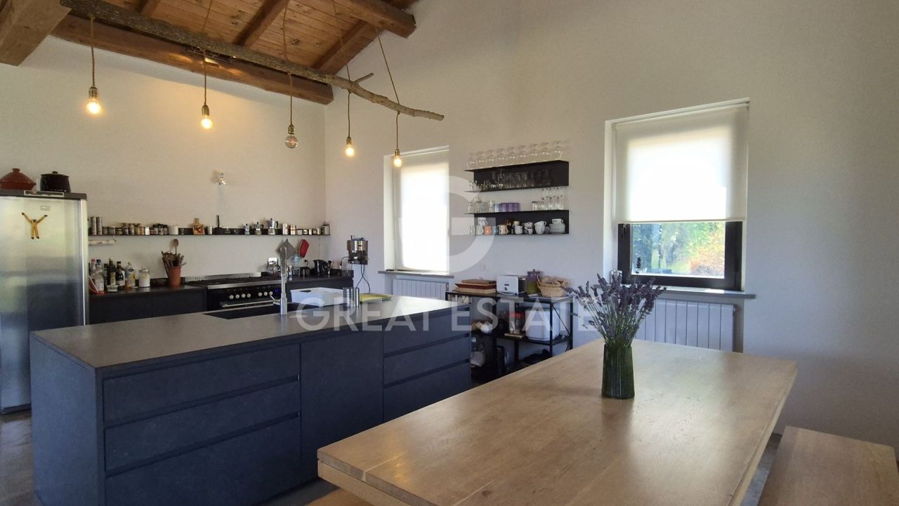 Дом в Тоди, Италия, 269.25 м² - фото 10