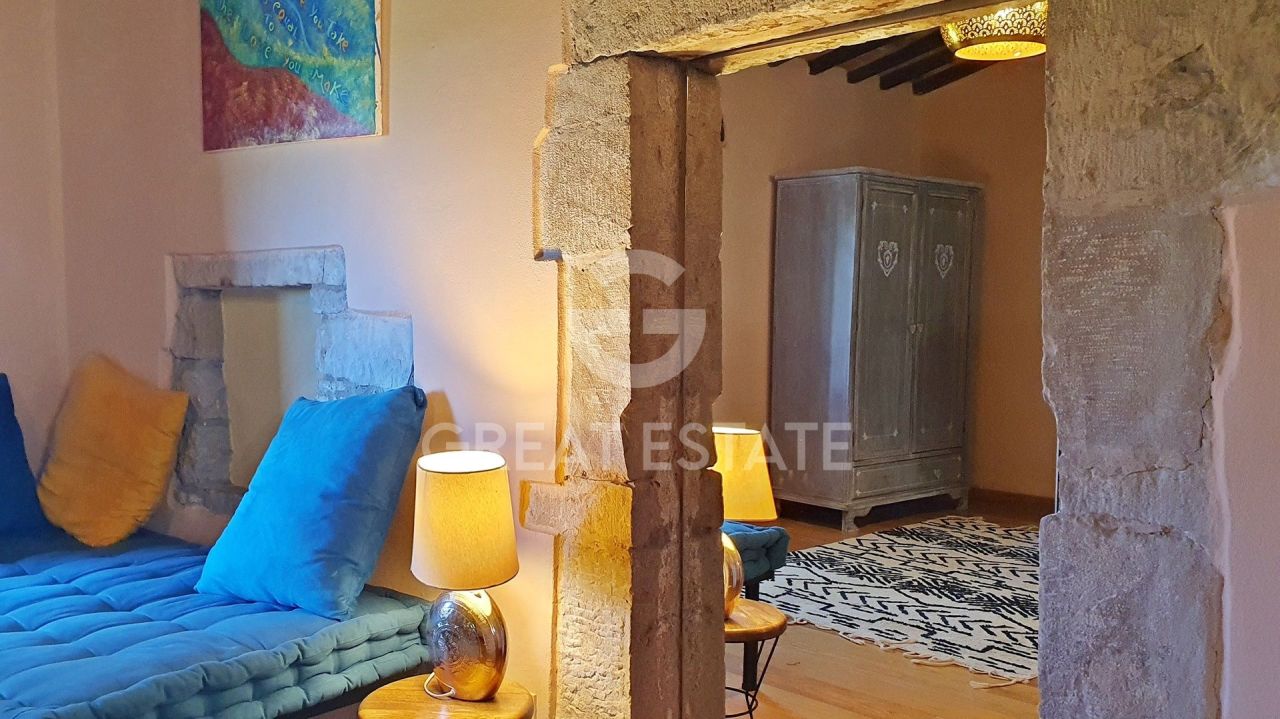 Дом в Тоди, Италия, 609.85 м² - фото 16