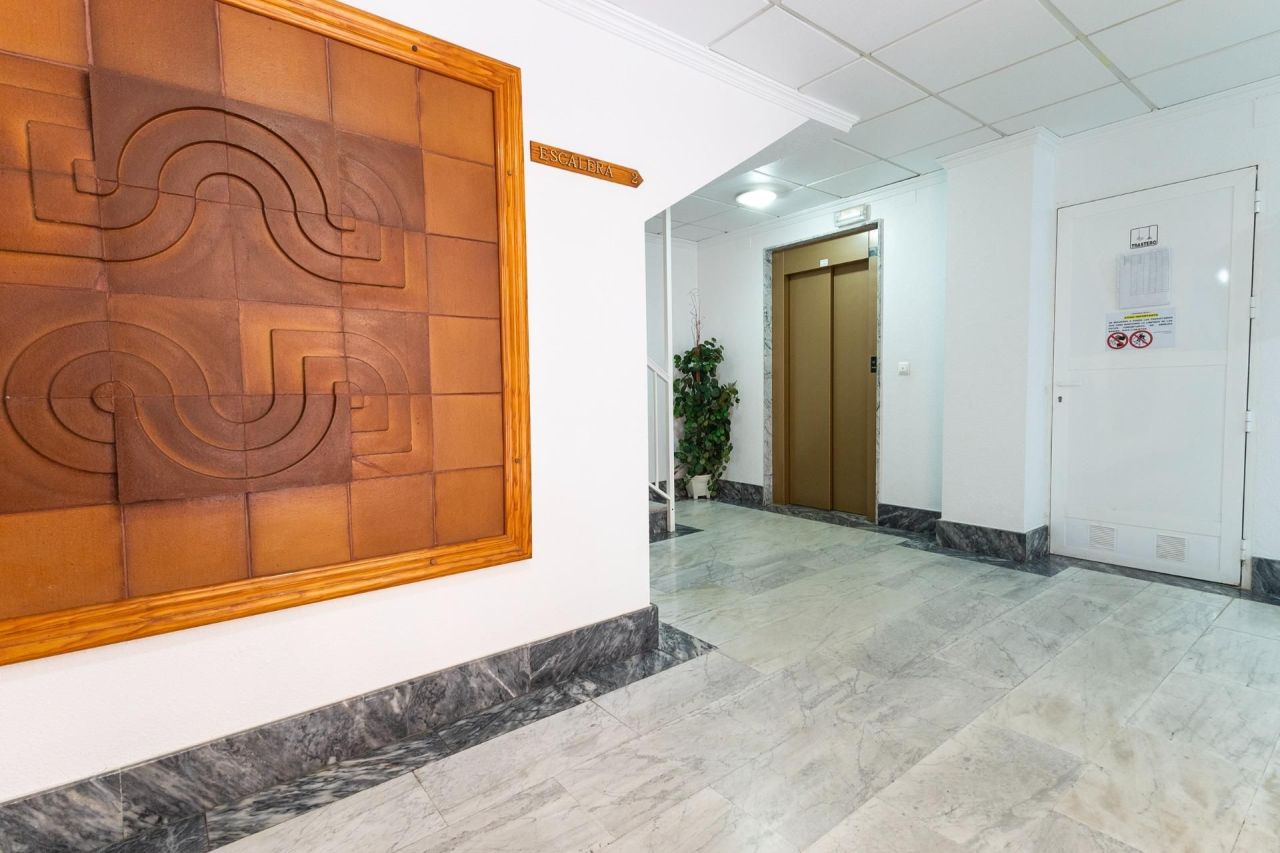 Квартира в Торревьехе, Испания, 54 м² - фото 2