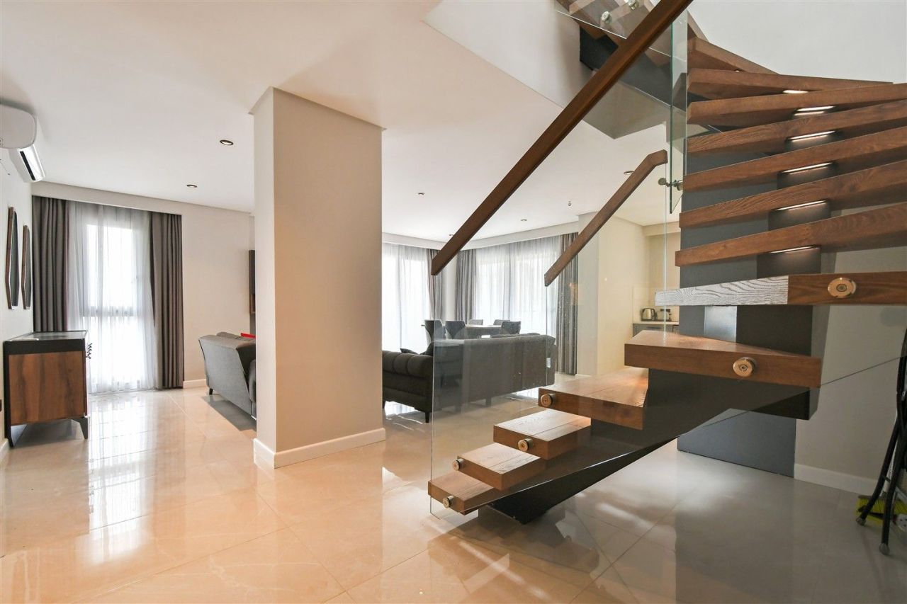Квартира в Алании, Турция, 138 м² - фото 1