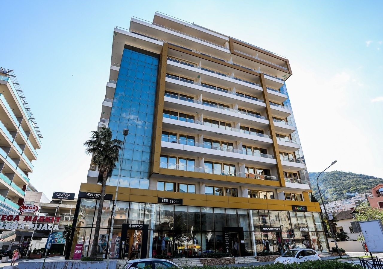 Квартира в Будве, Черногория, 131 м² - фото 1