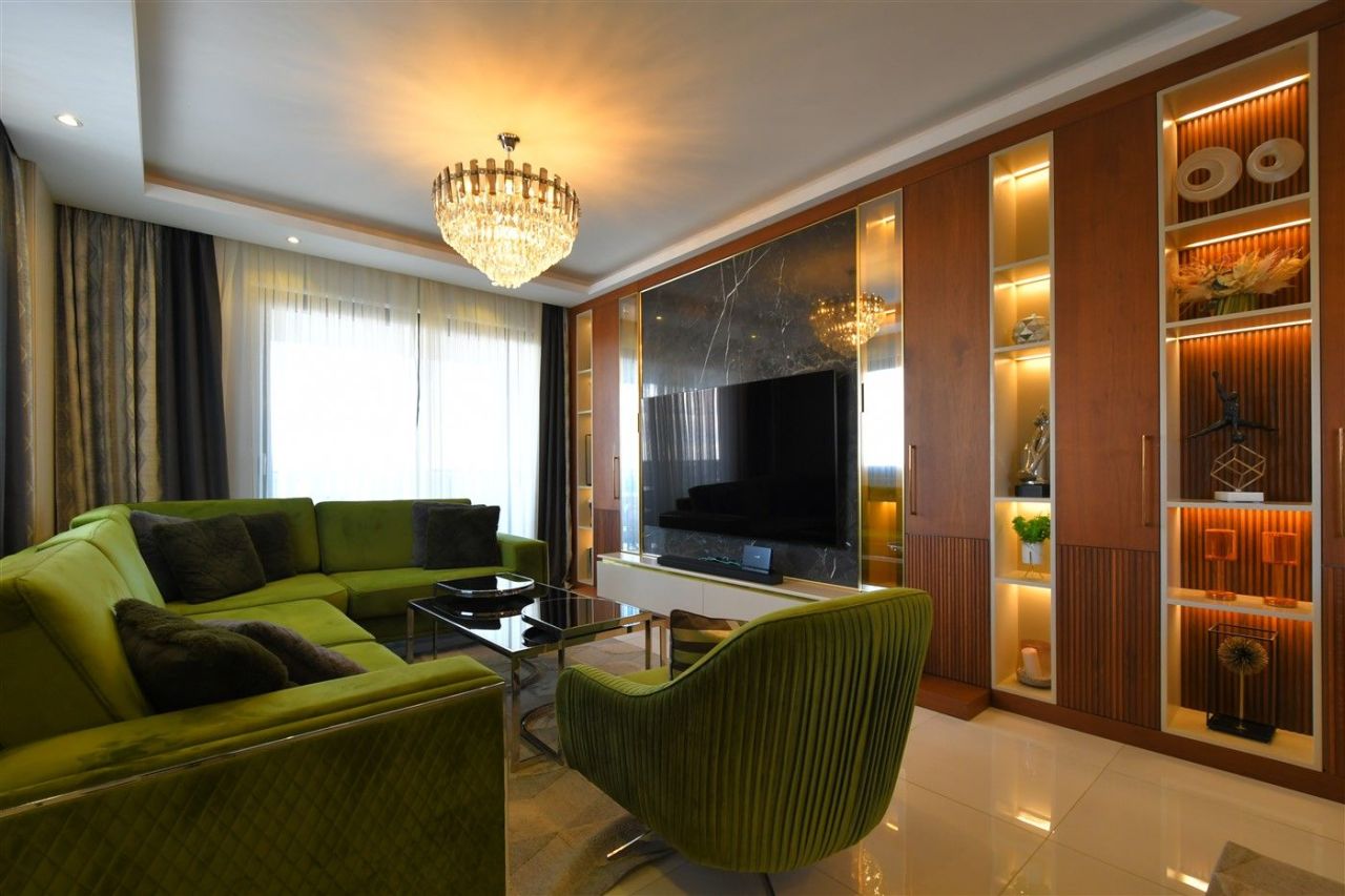 Квартира в Алании, Турция, 200 м² - фото 1
