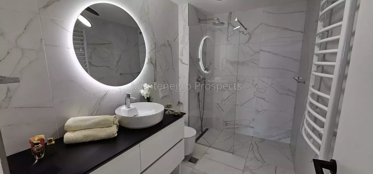 Квартира в Будве, Черногория, 125 м² - фото 12