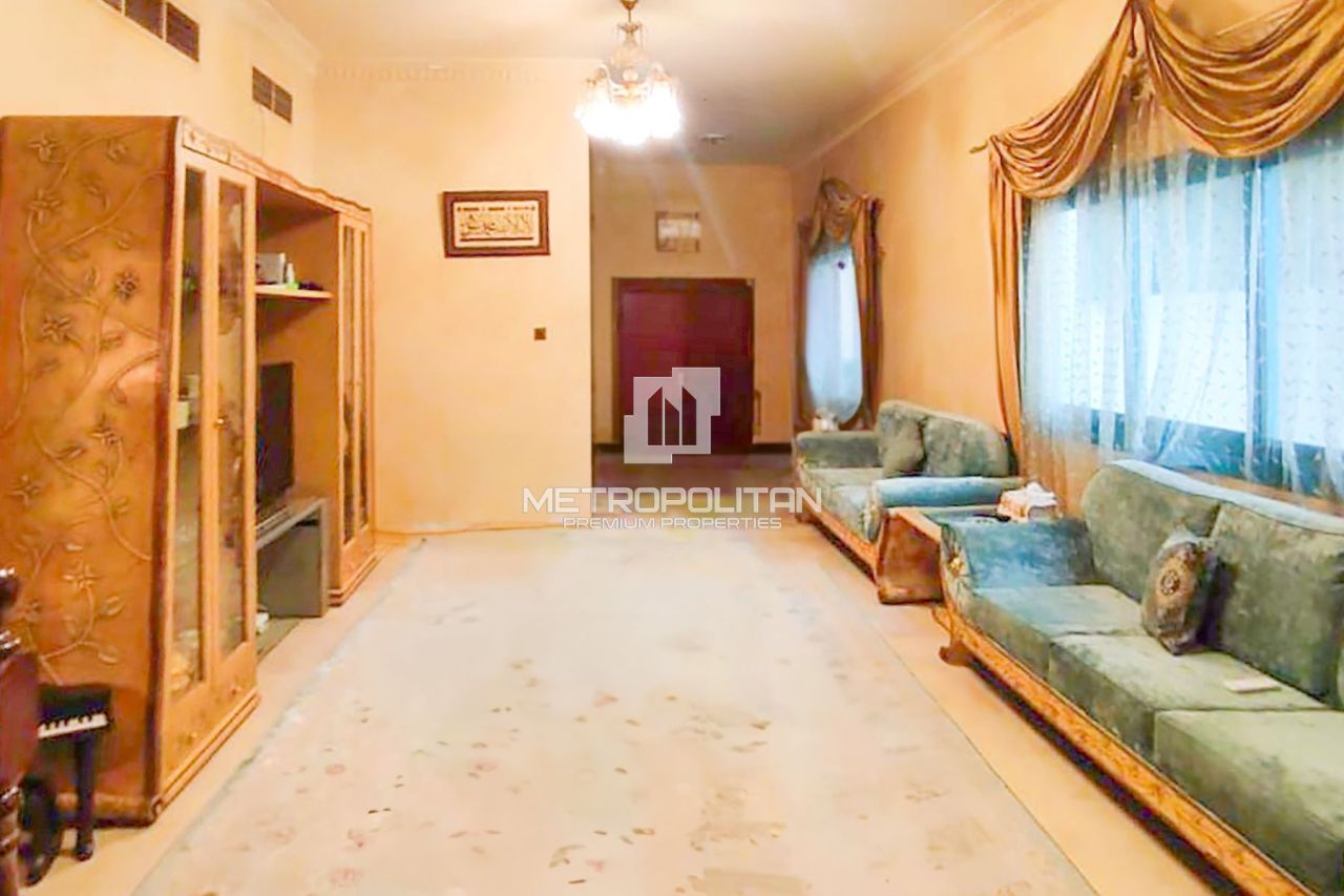Вилла в Дубае, ОАЭ, 511 м² - фото 1