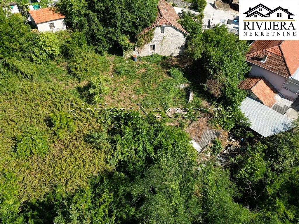Дом в Херцег-Нови, Черногория, 568 м² - фото 1