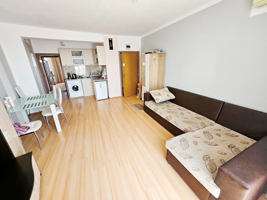 Квартира на Солнечном берегу, Болгария, 59.8 м² - фото 1